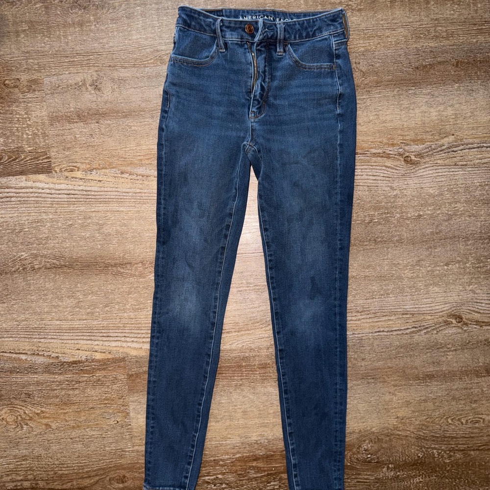 American Eagle Outfitters Skinny Jeans in Dark Blue Wash